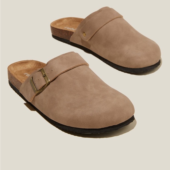 Buckle Mule - Picture 2 of 8